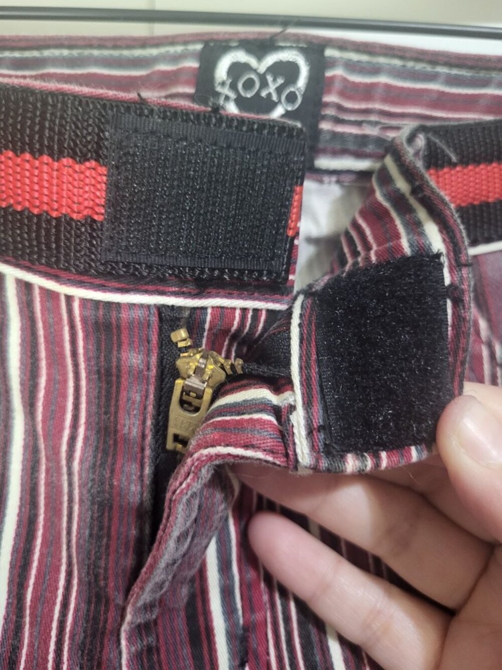 Vintage y2k XOXO Jeans SZ 7/8 Striped Bootcut Grunge Red Black - Picture 4 of 9